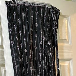 Long straight light Indian skirt, wrap around, Large